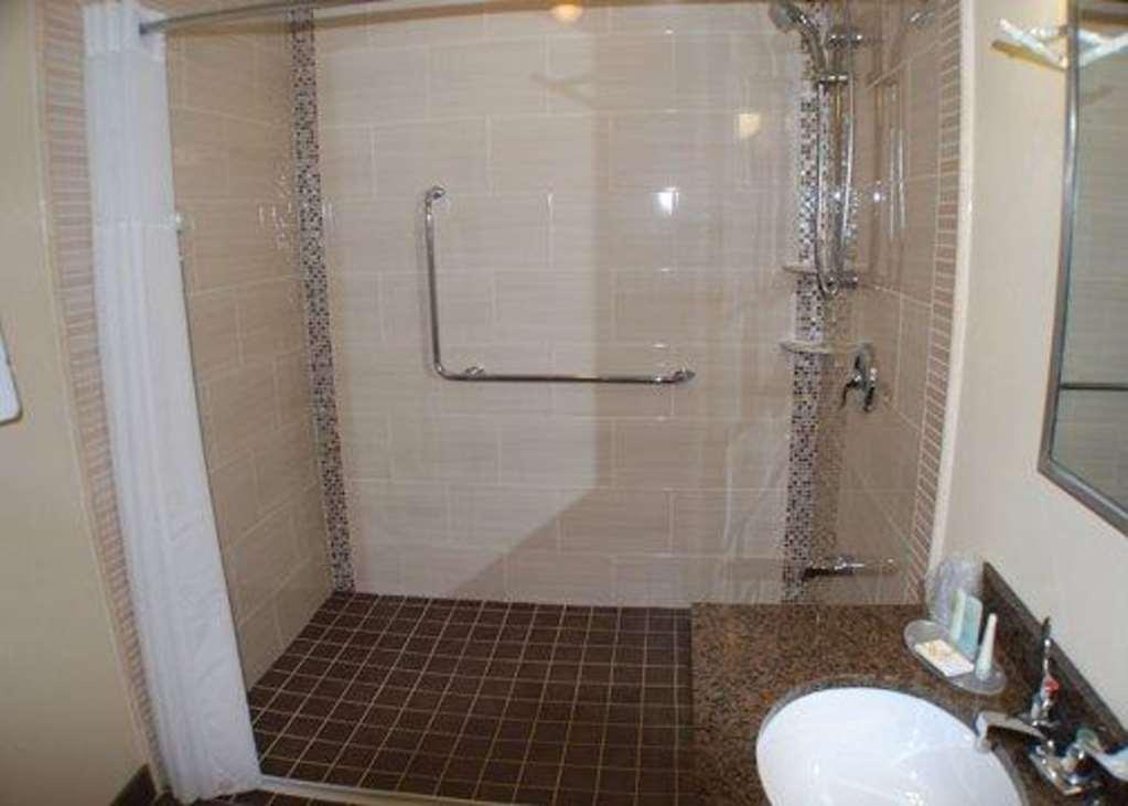 Quality Inn New Liskeard Ruang foto
